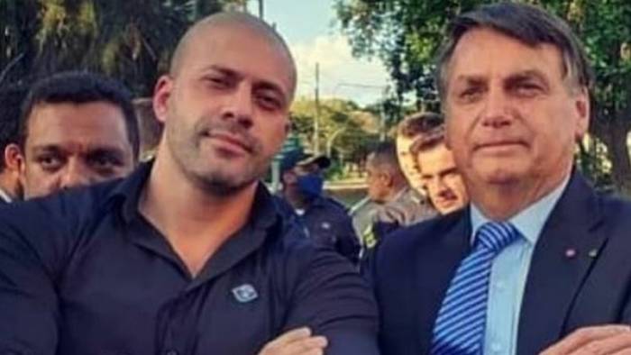 A Postagem Como Bolsonaro Usou Caso Daniel Silveira Para Reorganizar