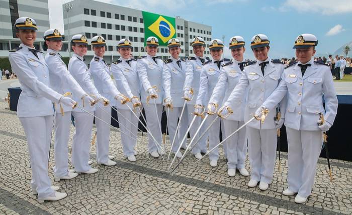 A Postagem Justi A Determina Que Marinha Aceite Candidata Trans Barrada Em Concurso