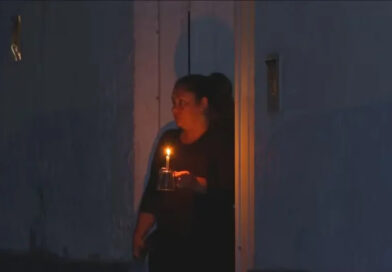 Enquanto áreas nobres recuperam energia rapidamente, periferia do Rio sofre no escuro