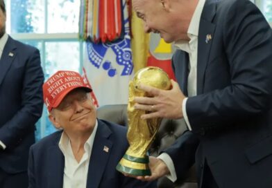 Fifa cede a Trump e anula cartão de Claus, gerando crise internacional